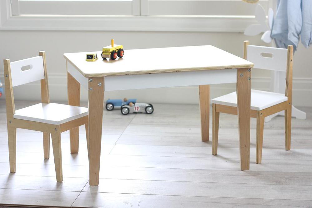 deksel vieren Gehuurd Beboonz Basic • Kindertafel met 2 stoeltjes – HelloBaby.be