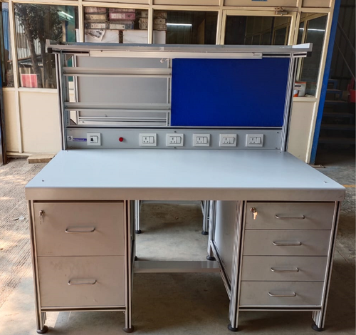 ESD-safe workbench