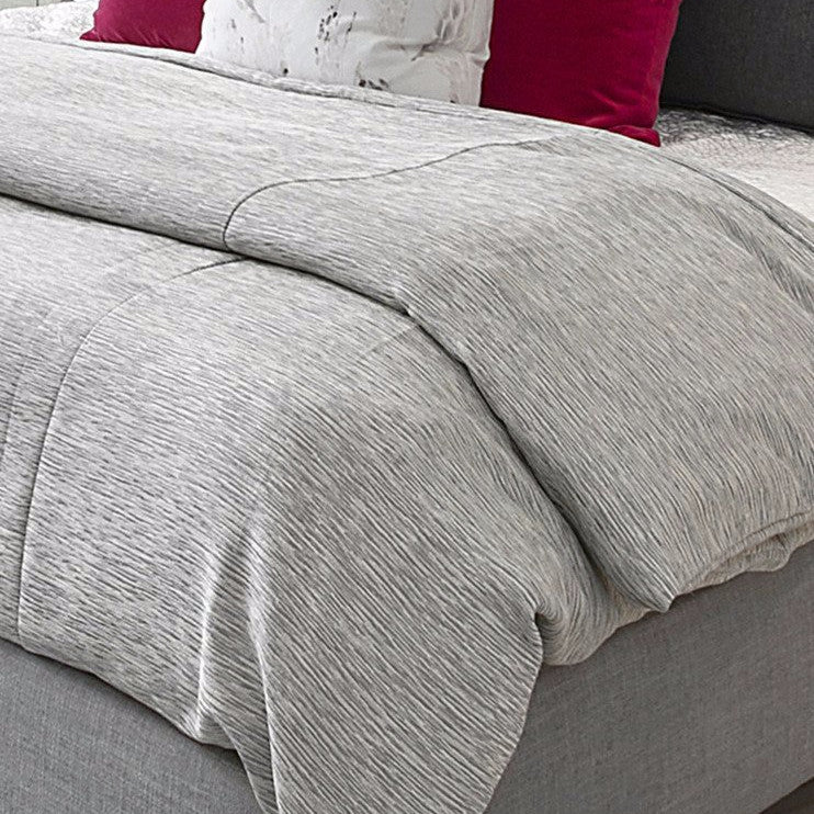 Quilted Champagne Coverlet Twelvehome