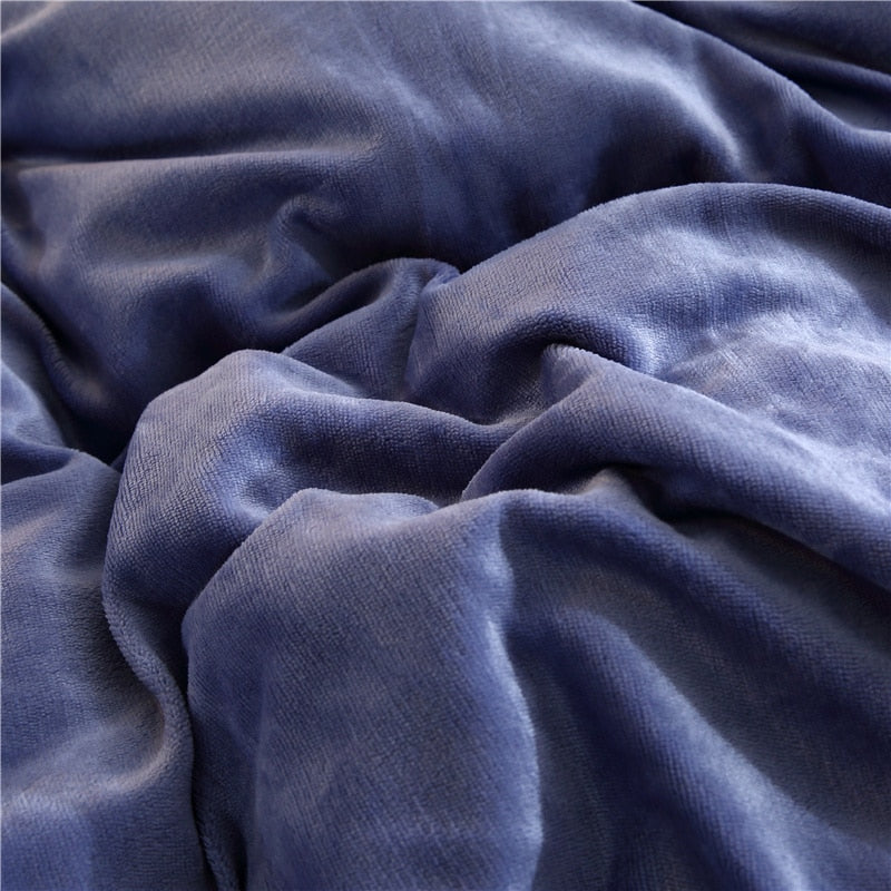 Flannel Velvet Faux Lambswool Bedding Set - Dark Blue ...