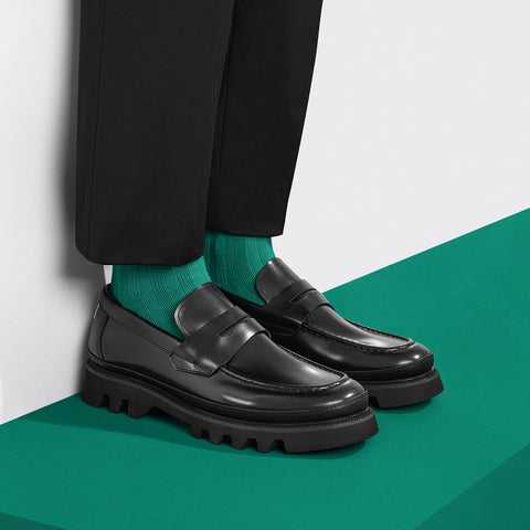 black-modern-leather-platform-loafers