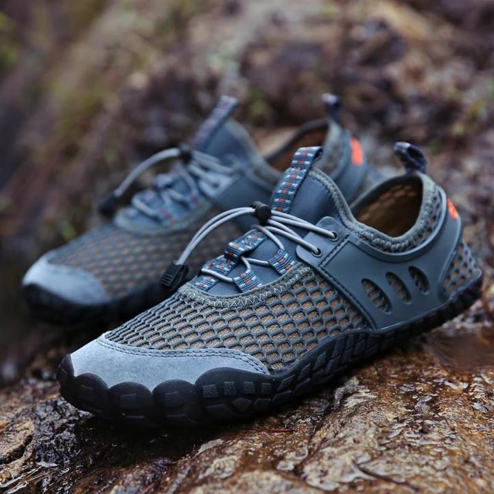 men's summer breathable mesh fabrics quick drying water fitness sneakers