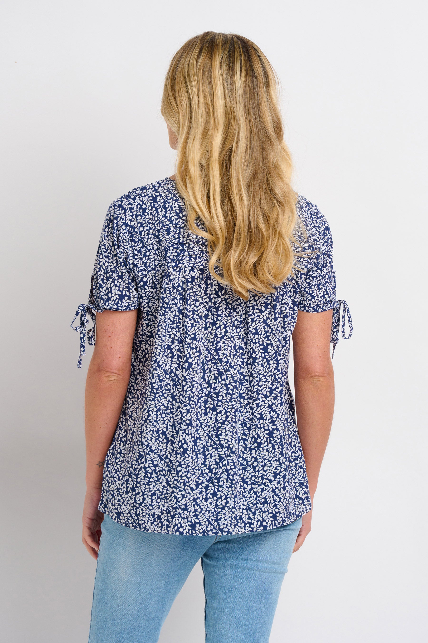 Navy Floral Trail Pintuck Blouse | Brakeburn