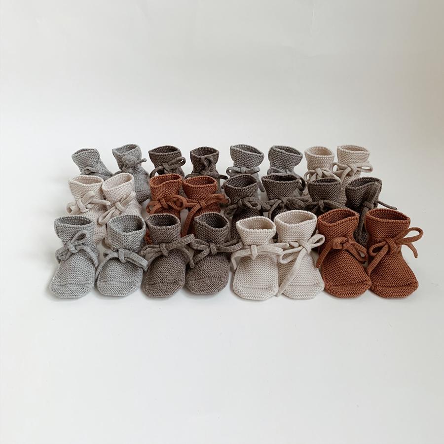 hvid baby booties