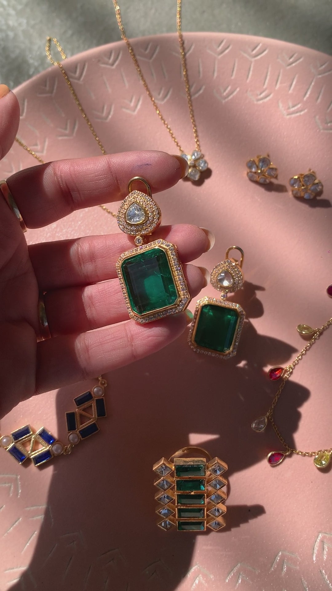 438ctw Emerald Leaf Carving Earrings 14K Yellow Gold Center Diamond E  Jo  Dane