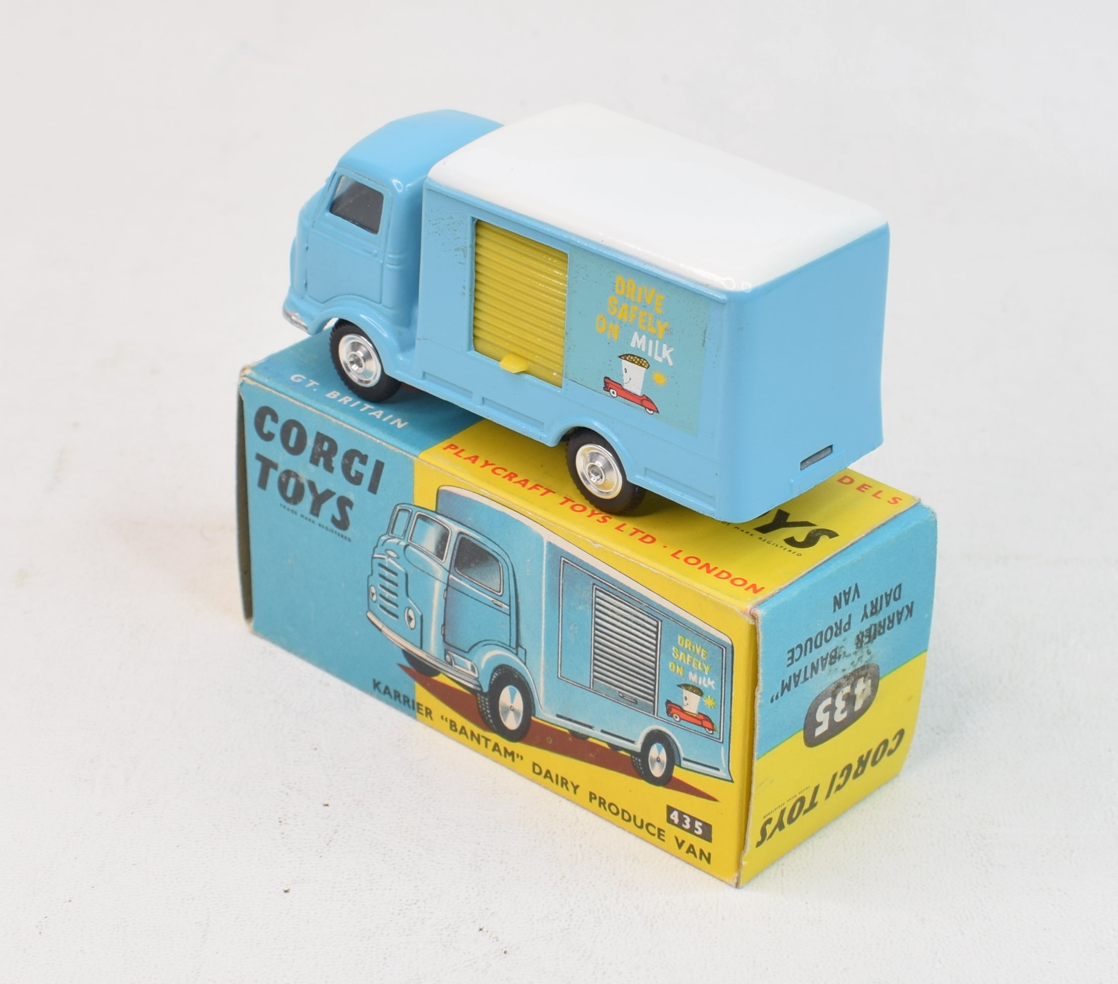 Corgi toys 435 Karrier Bantam Dairy Produce Virtually Mint/Boxed 'Wick ...