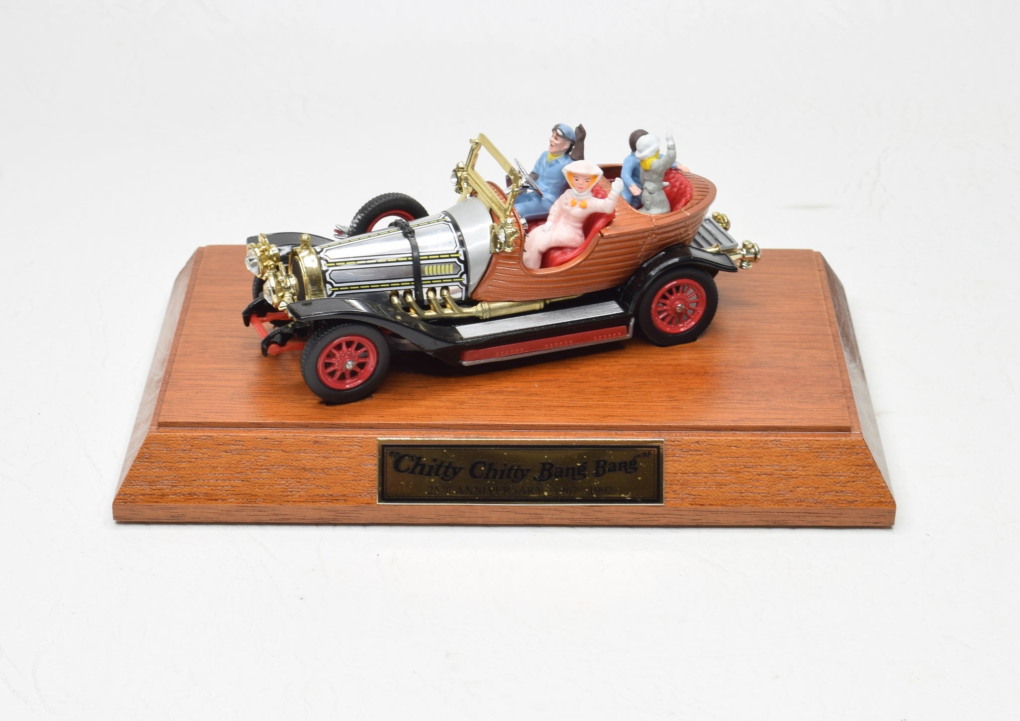 corgi chitty chitty bang bang 25th anniversary