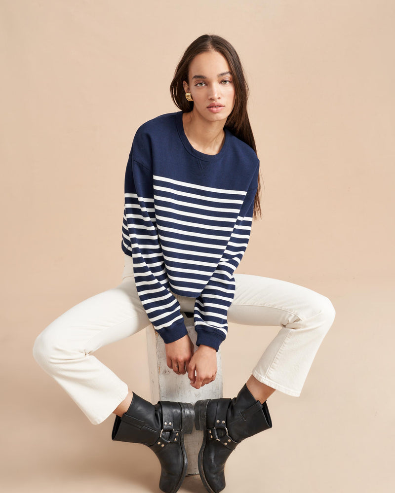Tired of stealing your partner's perfect, lived-in, cozy sweatshirt? Enter James, the sweatshirt that's all feel-good with a loose, borrowed-from-the-boys fit updated in a feminine, cropped silhouette. The only downside is taking it off.