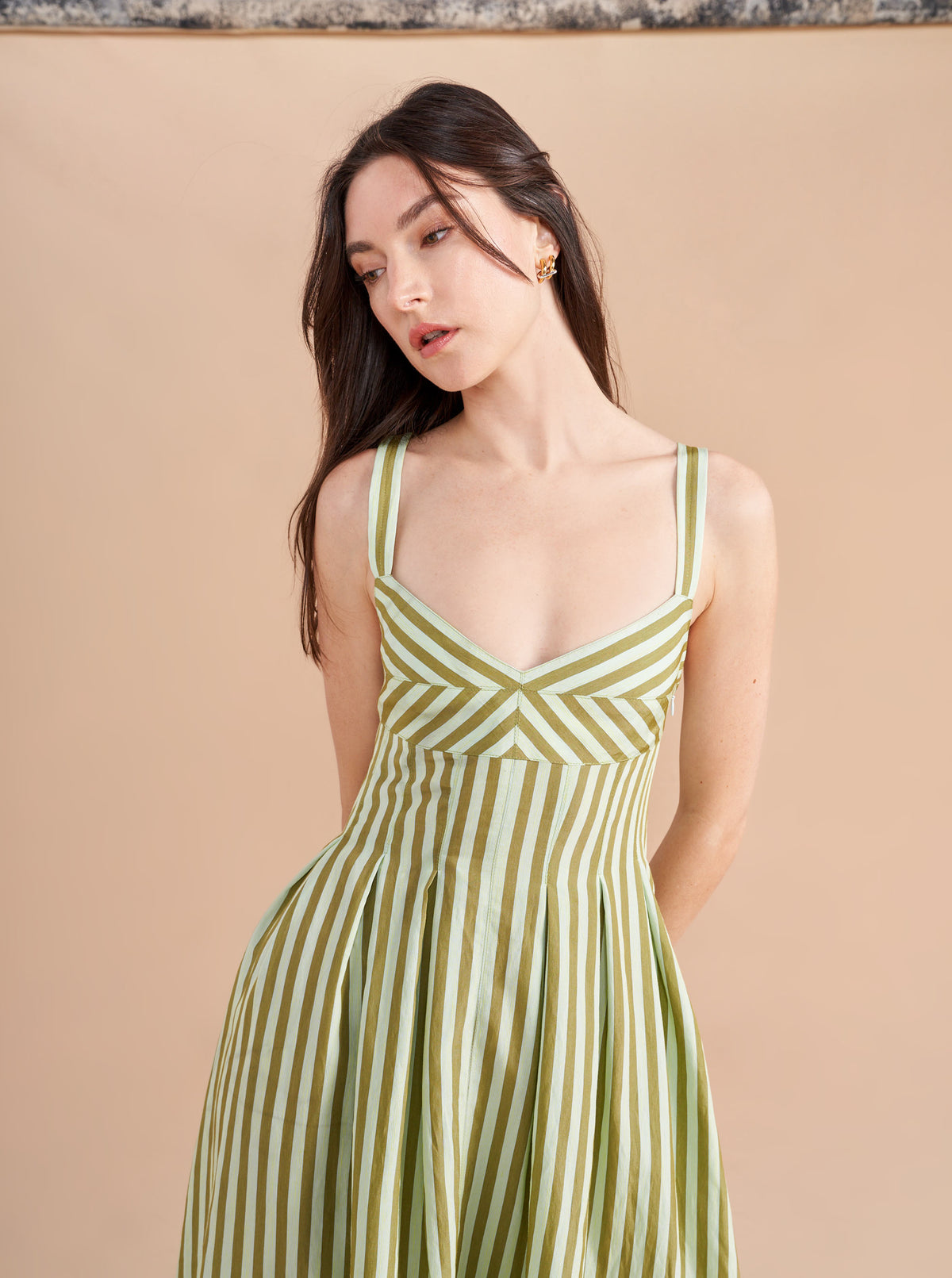 When you want to show off your figure but comfort is Queen, our Madeleine Dress is the perfect marriage of form and function. This 100% cotton dress features a fitted, stretch bodice with a bra-covering, elastic at the back and vertical paneling at the waist for a slimming effect. 