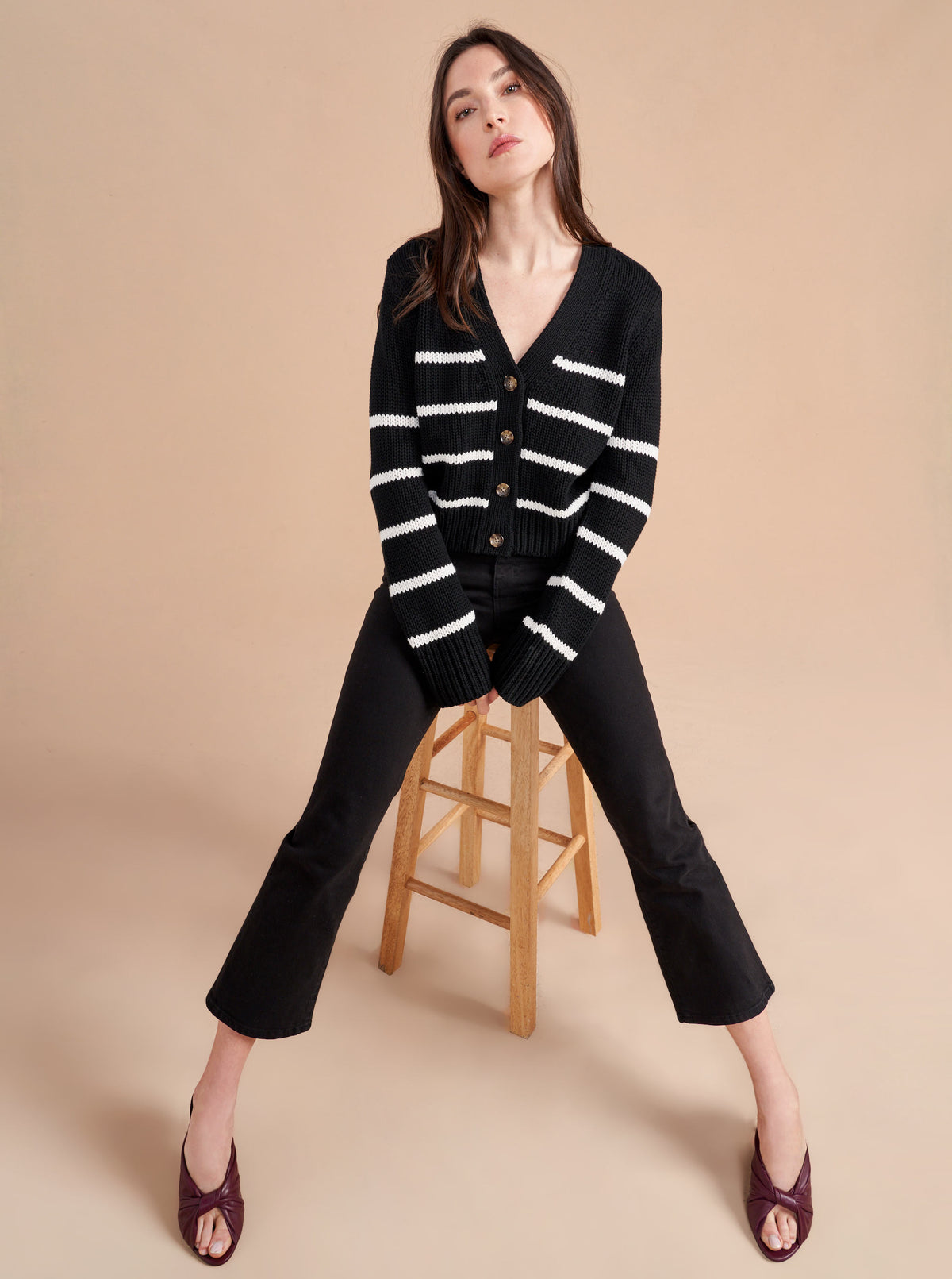 Your favorite Mini Marina Sweater now in the perfect cardigan. Our newest member of the sweater family comes in the same chunky weight you know and love us for in the perfect cropped body to wear on it's own or over your favorite dress.