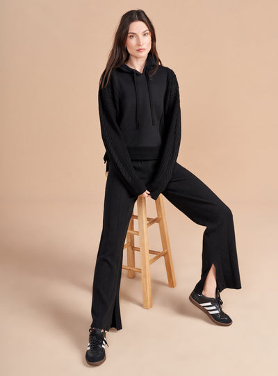 Inspired by our co-founder, Molly Howard, this recycled cotton and cashmere pant is the queen of comfort (especially when paired back to the Molly Hoodie or Cardigan). Wear it as a set, wear it with a tank, dress it up with a chic blazer, or wear it with any one of our other sweaters - whichever way you choose, you'll like how you feel (and how you look).