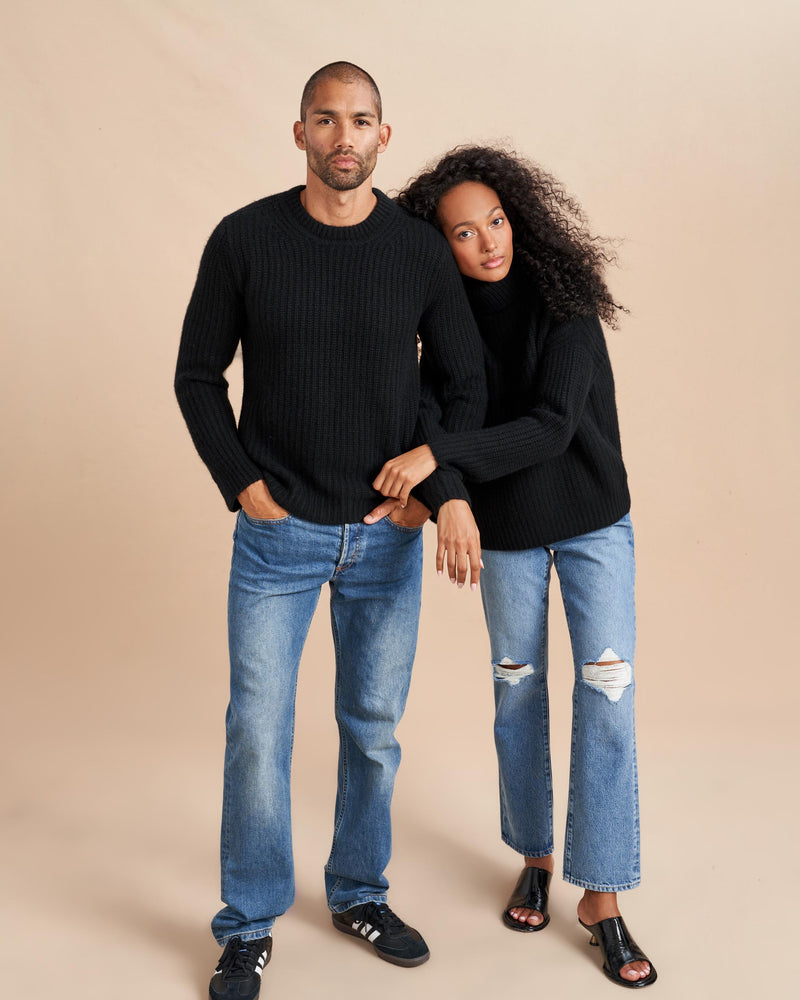Our best-selling Toujours Sweater just got a lot better. Get your loved one on board with our men's version in our signature cozy cashmere. Give him the gift that keeps on giving. 