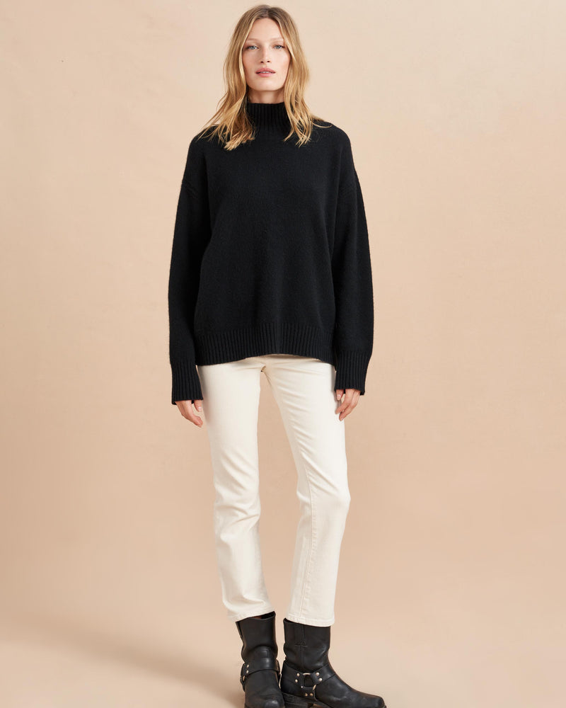 Our co-founder Valerie Macaulay's favorite turtleneck, this oversized sweater in buttery soft recycled cashmere, is chic with winter white, excellent over your favorite denim and a no brainer with a classic wide leg trouser. This knit was made to be your go-to season after season.