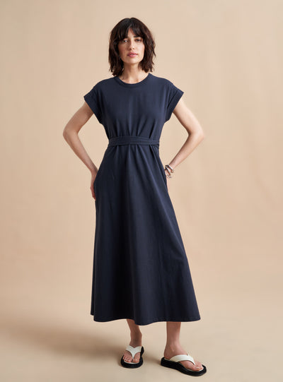 The search for the perfect t-shirt dress is over. This maxi style, in 100% organic cotton, features a slightly A-line silhouette and comes with a removable belt so you can decide how much shape you want and not to worry, like most of our best selling dresses, this too comes with pockets. You can thank us later.