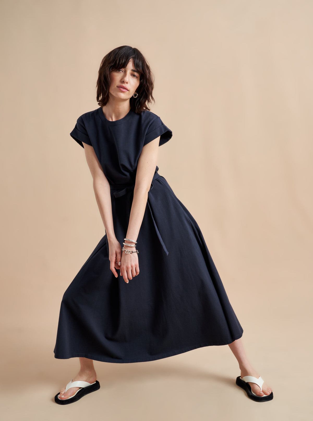 The search for the perfect t-shirt dress is over. This maxi style, in 100% organic cotton, features a slightly A-line silhouette and comes with a removable belt so you can decide how much shape you want and not to worry, like most of our best selling dresses, this too comes with pockets. You can thank us later.