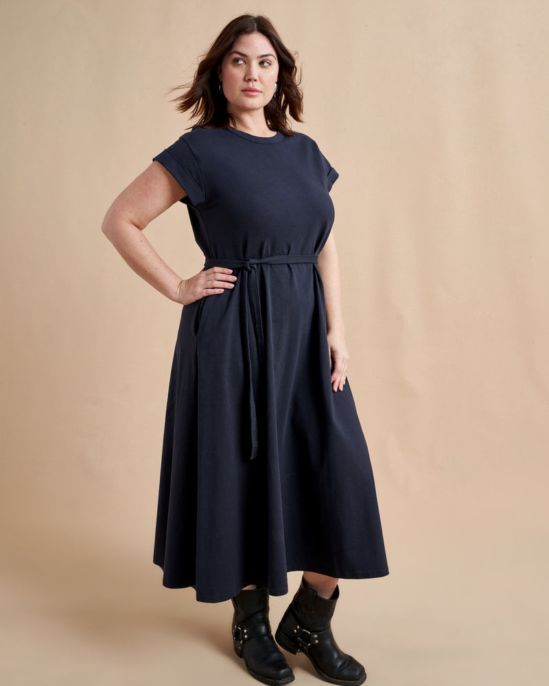 The search for the perfect t-shirt dress is over. This maxi style, in 100% organic cotton, features a slightly A-line silhouette and comes with a removable belt so you can decide how much shape you want and not to worry, like most of our best selling dresses, this too comes with pockets. You can thank us later.