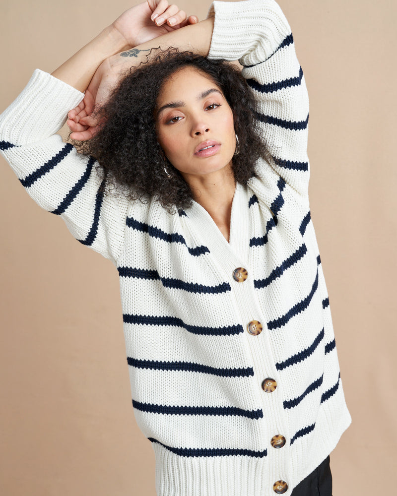 Your favorite Marina Sweater now in the perfect cardigan. Our newest member of the sweater family comes in the same oversize, chunky weight you know and love us for.