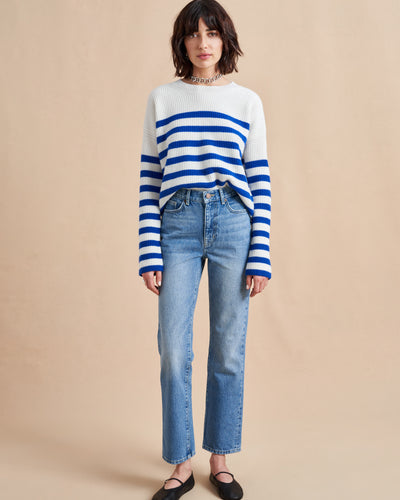 This is it. This is your everyday, never-without, take-with-you-everywhere sweater that will always have your back. Deliciously ribbed cashmere in a loose crewneck and slightly cropped silhouette means you need one in every color for tous les jours. 