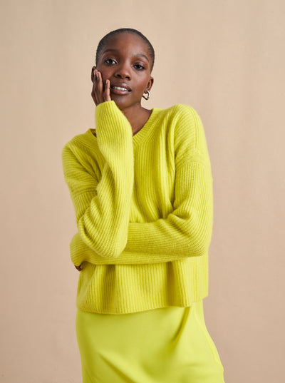 This is it. This is your everyday, never-without, take-with-you-everywhere sweater that will always have your back. Deliciously ribbed cashmere in a loose crewneck and slightly cropped silhouette means you need one in every color for tous les jours. 