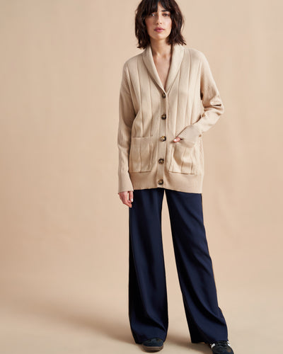 Inspired by our co-founder, Molly Howard, this recycled cotton and cashmere cardigan is the queen of comfort (especially when paired back to the Molly Pants). Wear it as a set, wear it with your favorite jeans, wear it with nothing else at all - whichever way you choose, you'll like how you feel (and how you look).