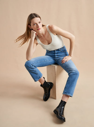 Picture of Molly High-Rise Straight Jean