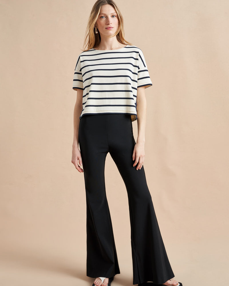 These pants were made for walking, strutting, catwalking, sashaying, strolling-just about any mood you want to bring to your day. Made from a hold-you-in blend of viscose/elastane, these pants give you the perfect line. Pair with oversize sweaters, camisoles and blazers or a simple tee but don't forget l'attitude.