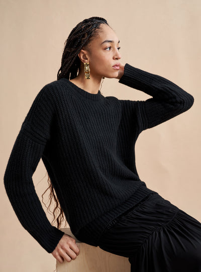 This is it. This is your everyday, never-without, take-with-you-everywhere sweater that will always have your back. Deliciously ribbed cashmere in a loose crewneck silhouette means you need one in every color for tous les jours.