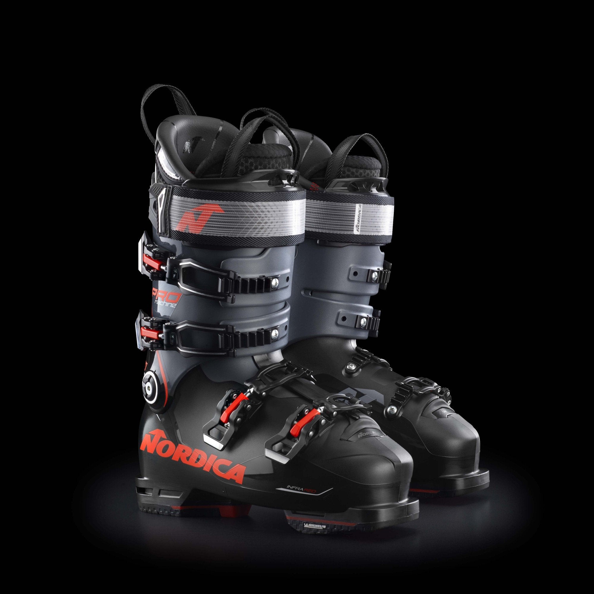 De onze Verwacht het Uitscheiden 2022 Nordica Promachine 130 Ski Boots | Hickory and Tweed | New