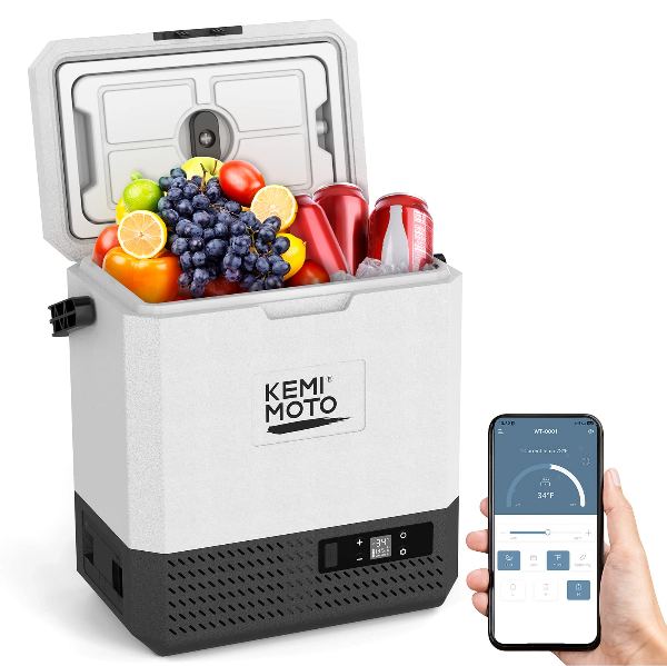 Kemimoto’s App-controlled portable fridge for boat