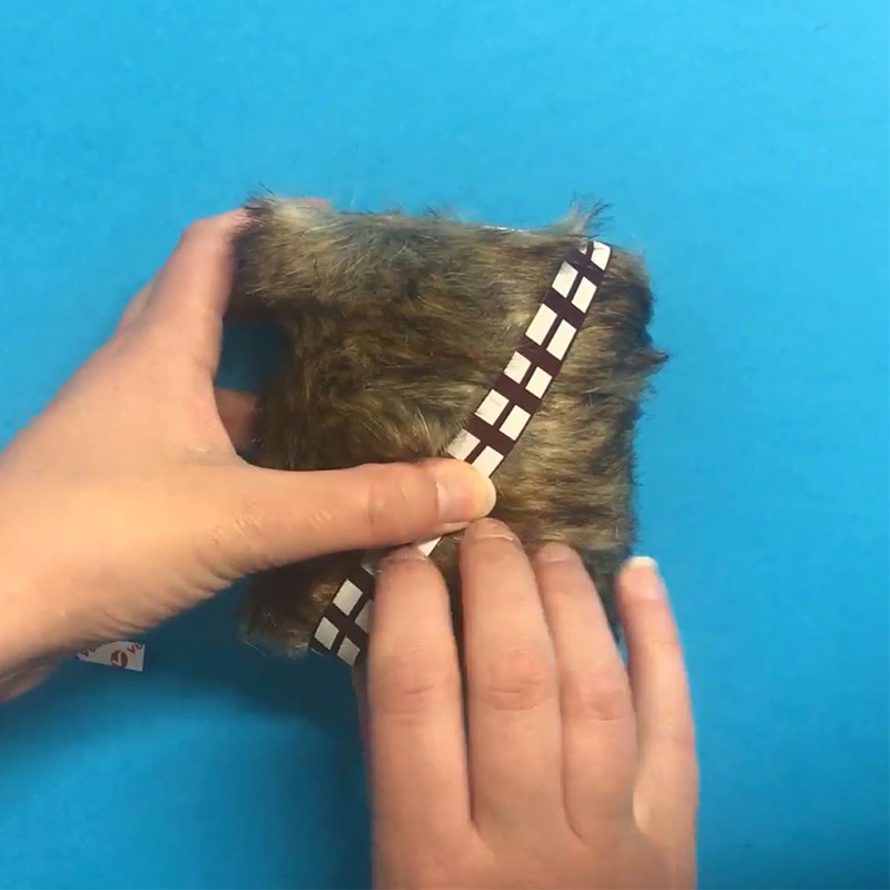 Star Wars Chewbacca Pencil Pot - Step 5