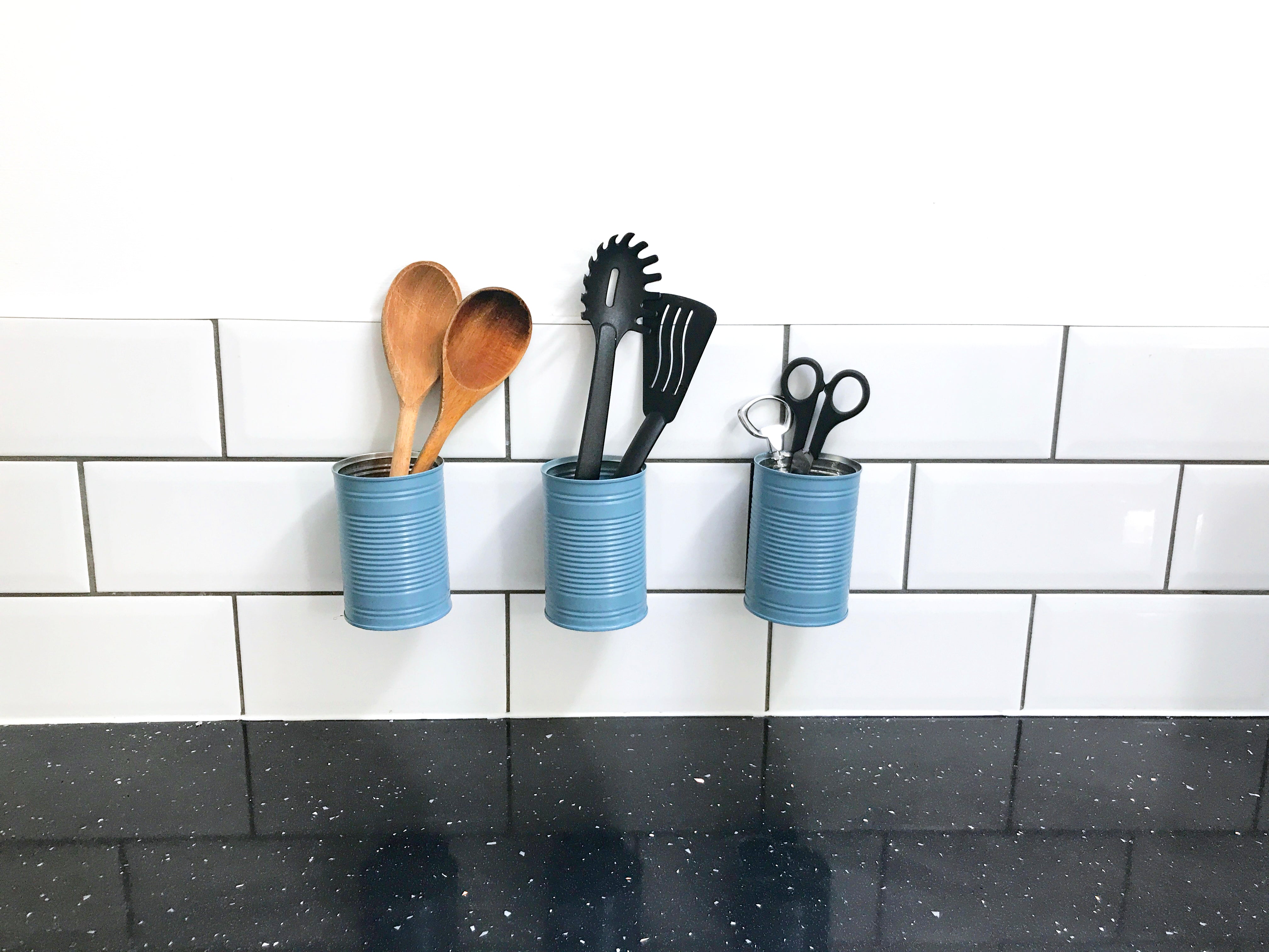 VELCRO® Brand Hack - Make a Wall-Mounted Utensil Holder