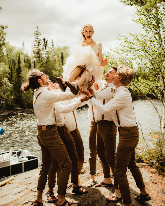 bride with groomsmen