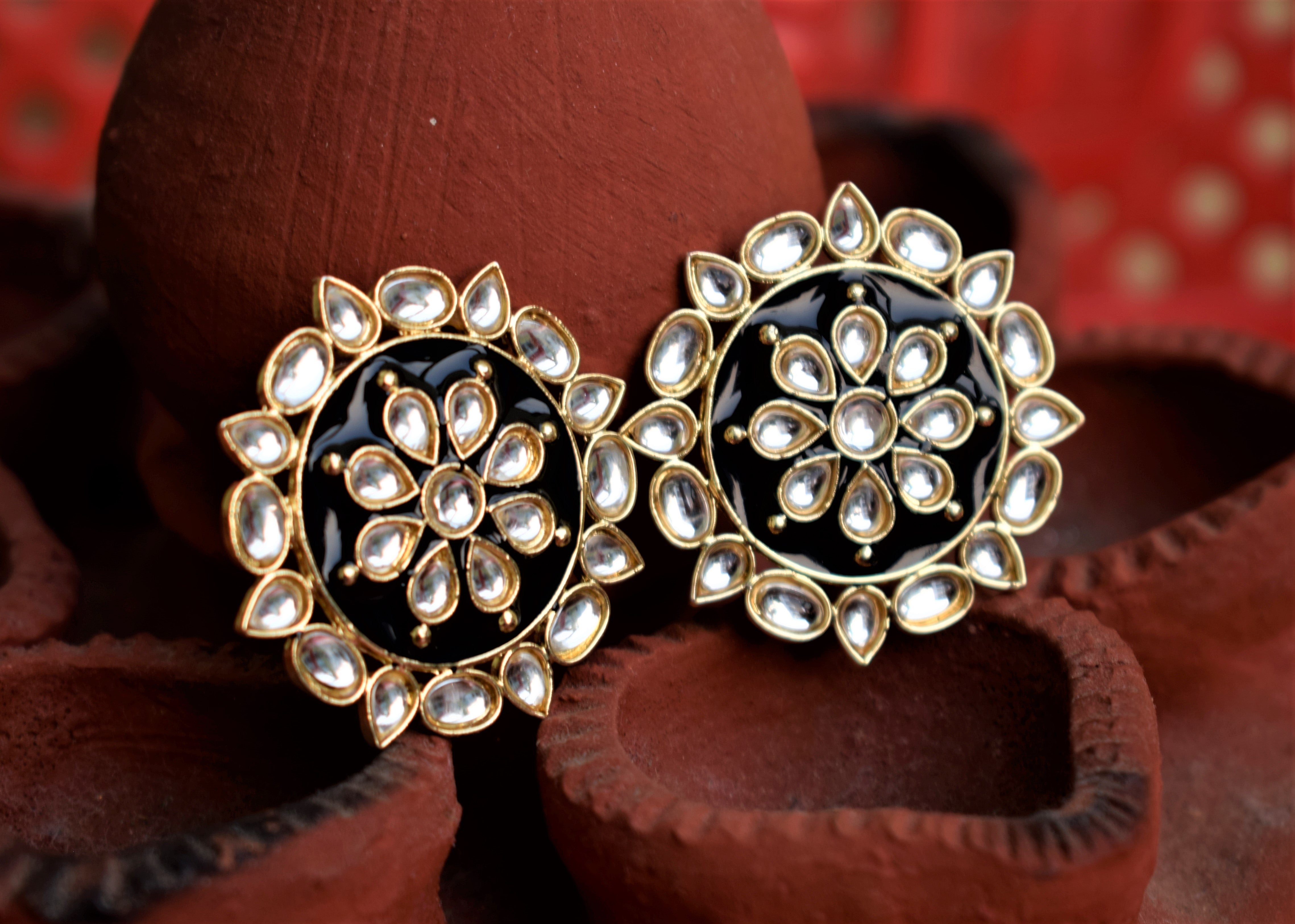 Kundan Earrings by Ombre – The Crescent Moon Shop