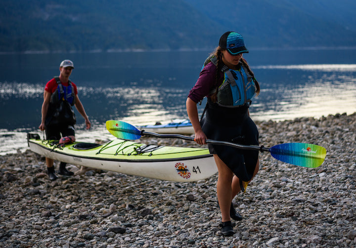 bent vs. straight shaft kayak paddles – aqua-bound