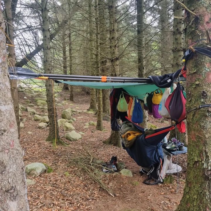 hammock camp set-up