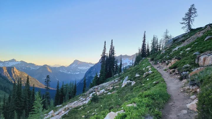 hiking trail in North Cascades