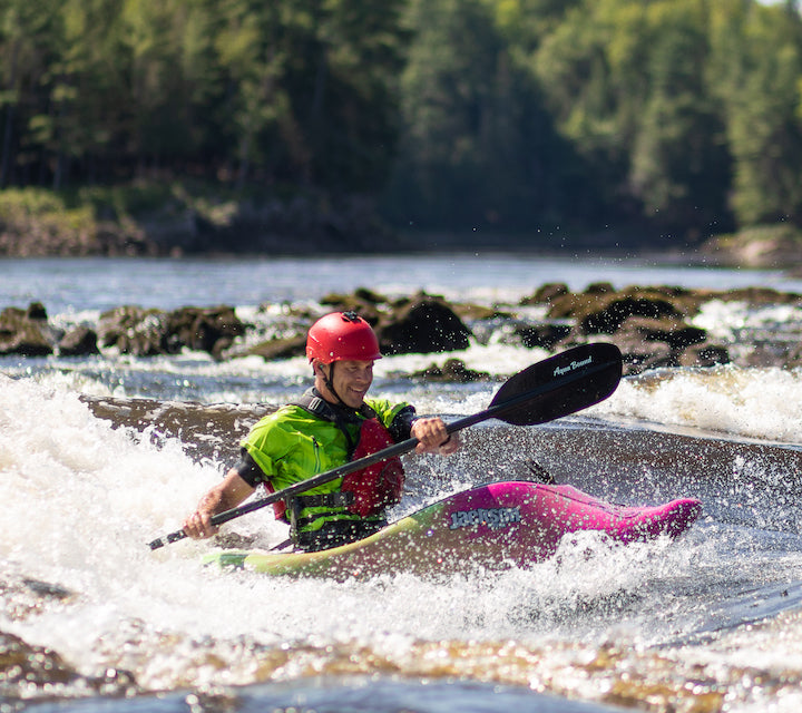 Ken Whiting uses Manta Ray Carbon in a whitewater kayak
