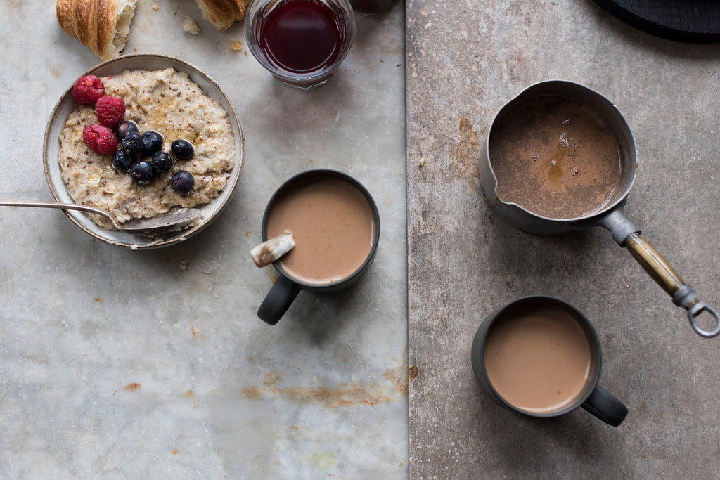 breakfast scene, porridge with cacao + collagen
