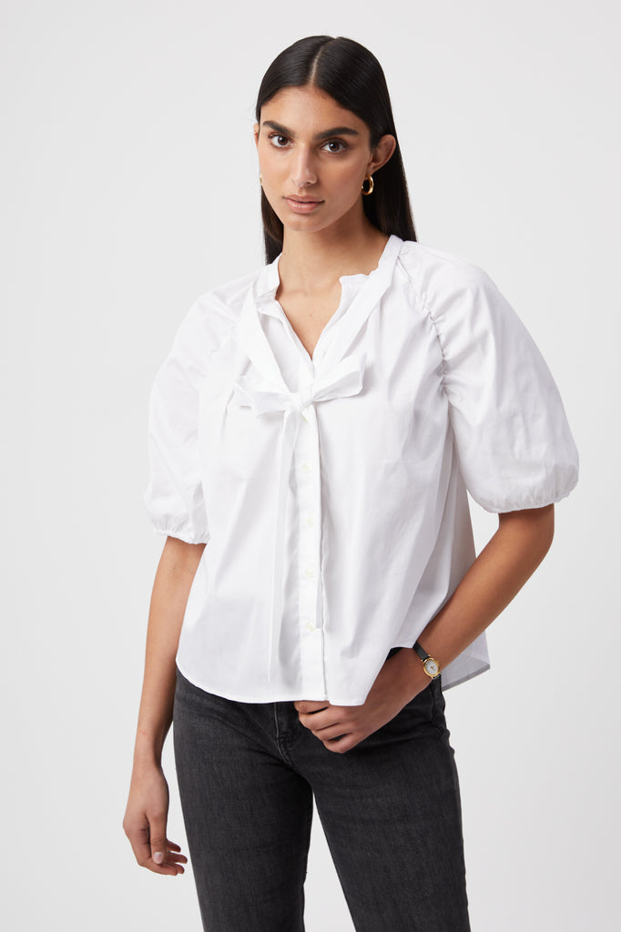 The White Shirt – The Shirt