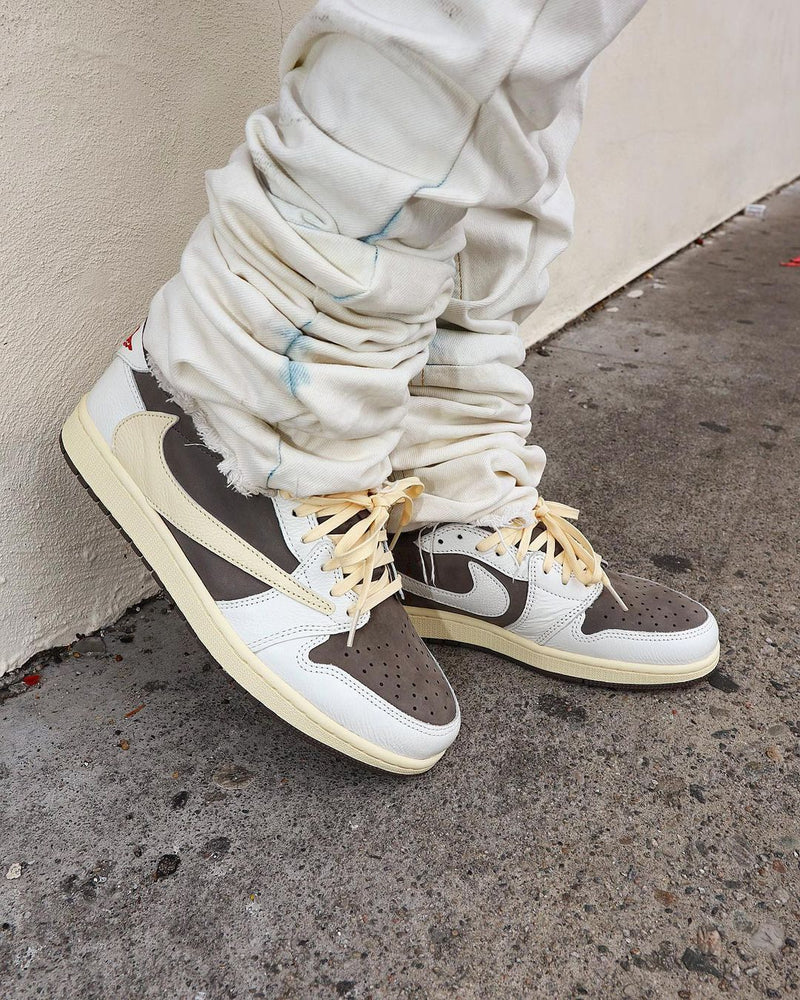 air jordan 1 mocha travis scott