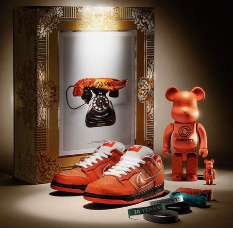 CONCEPTS X NIKE SB DUNK LOW "ORANGE LOBSTER" Image