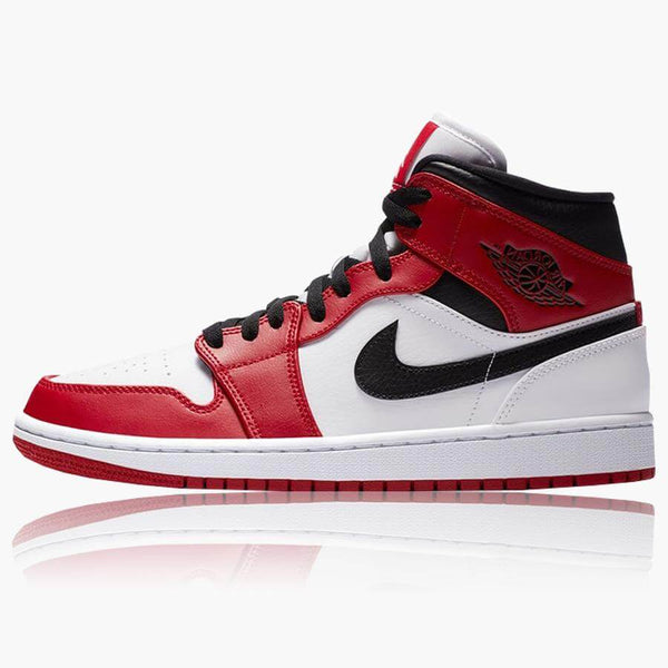 chicago jordan 1s mid