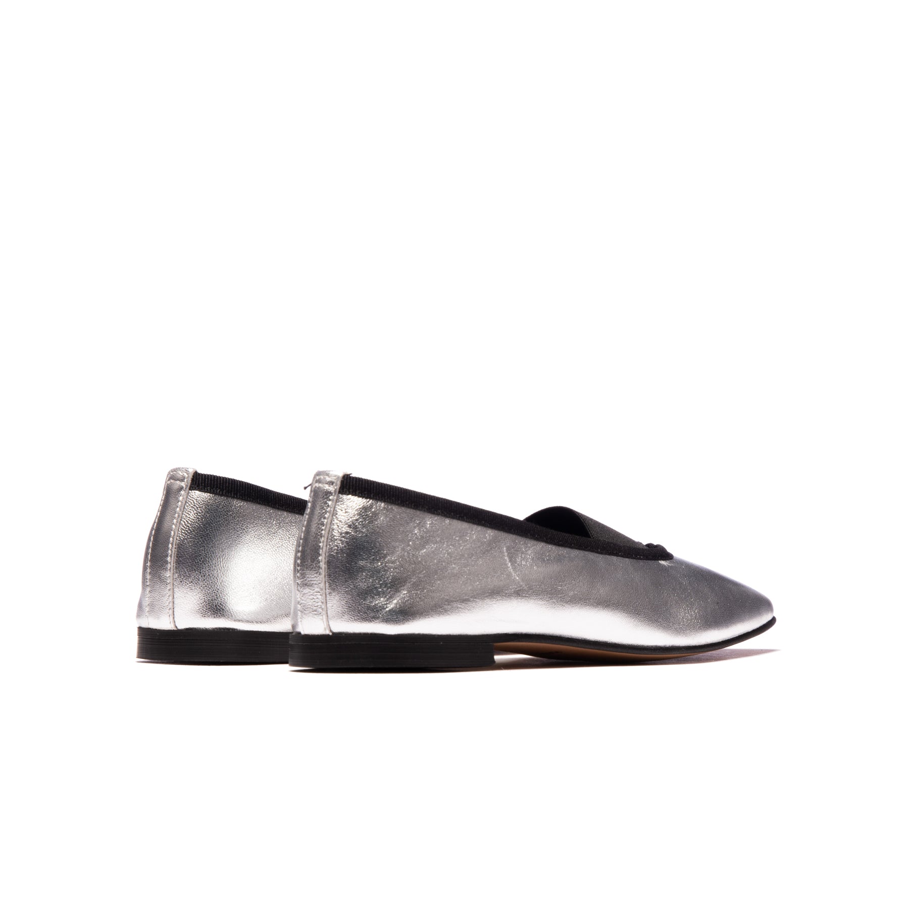Claire Silver Metallic Leather – L'INTERVALLE