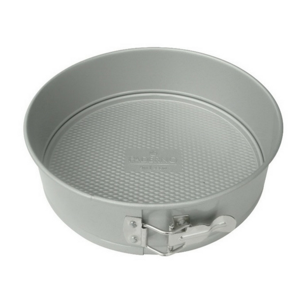 USA PAN® - 12-Cup Muffin Pan – Pryde's Kitchen & Necessities