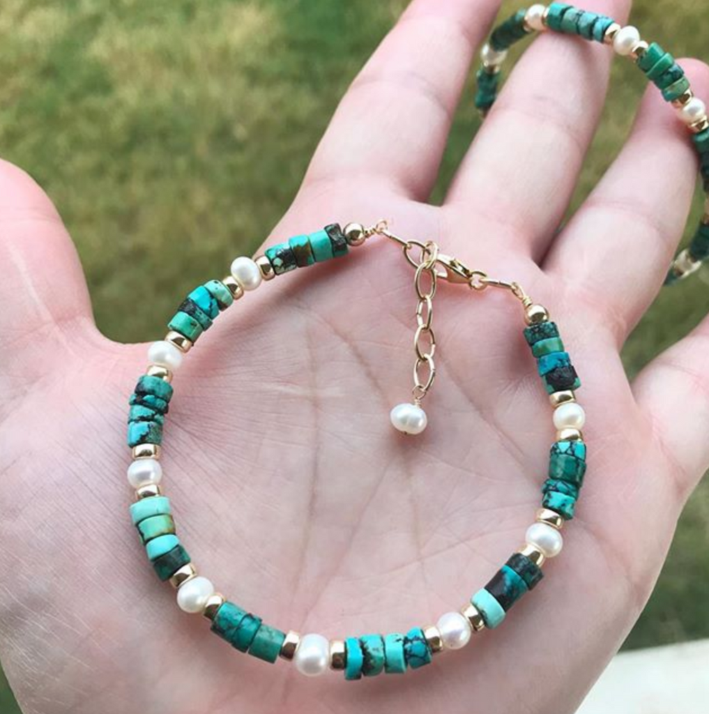 Turquoise beads bracelet by @accentsbysonia on Instagram