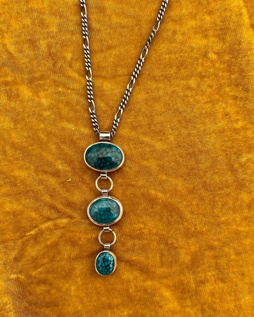 Turquoise necklace by @anastaja.art on Instagram