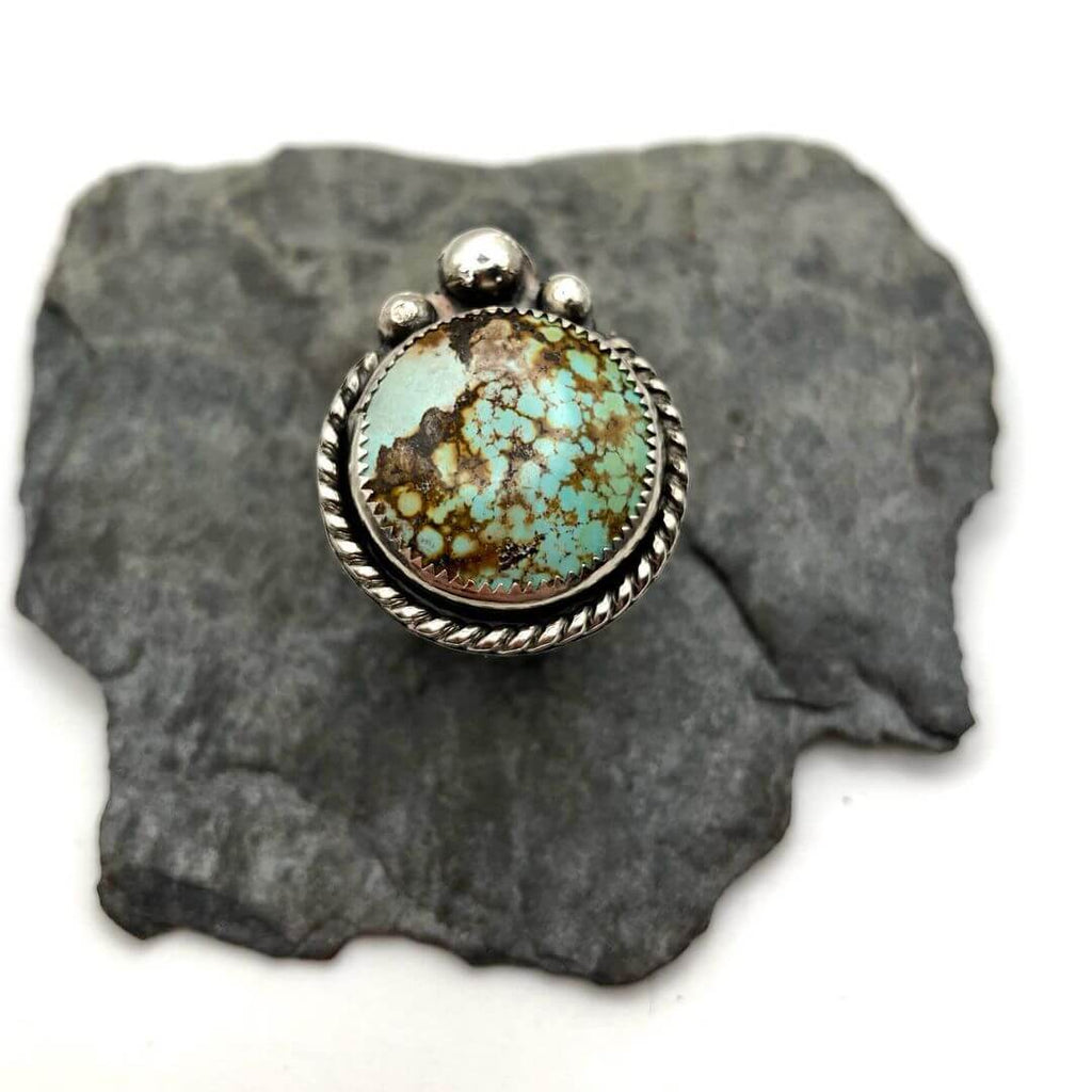 round-shaped turquoise ring by @primitiverising