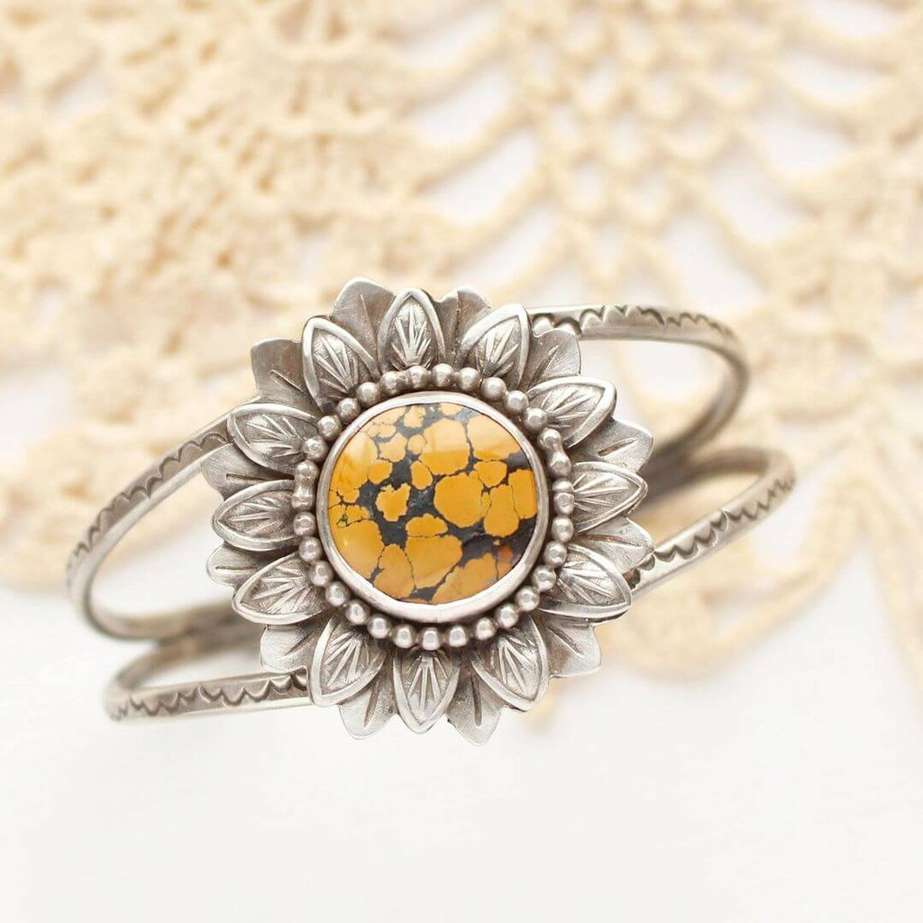 Round-Shaped Turquoise Sunflower bracelet by @sdjewelry