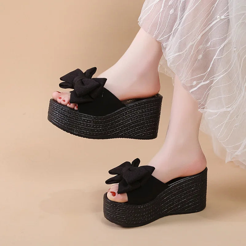 Thick Bottom Bow Wedges