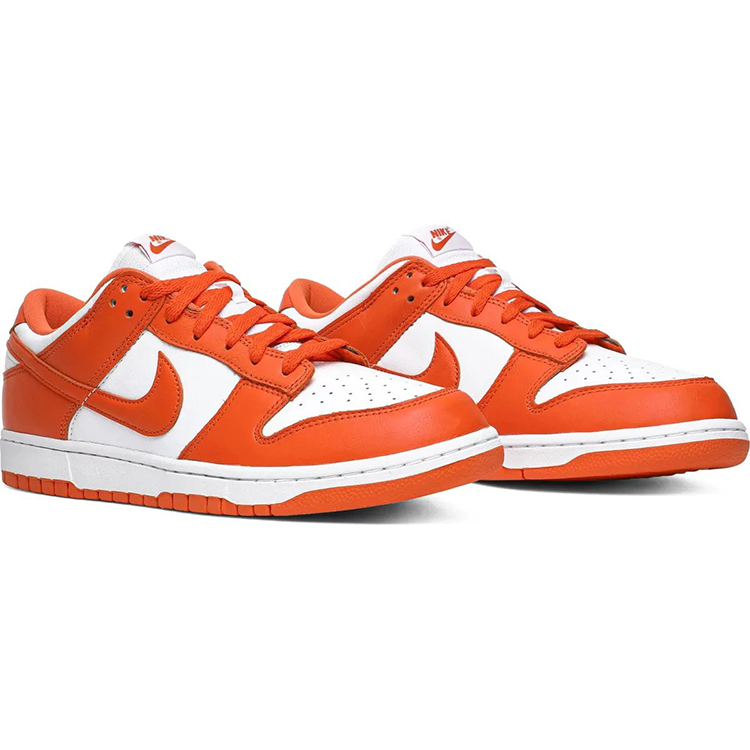 Nike Dunk Low 'Medium Curry' - Vaquette Sneakers